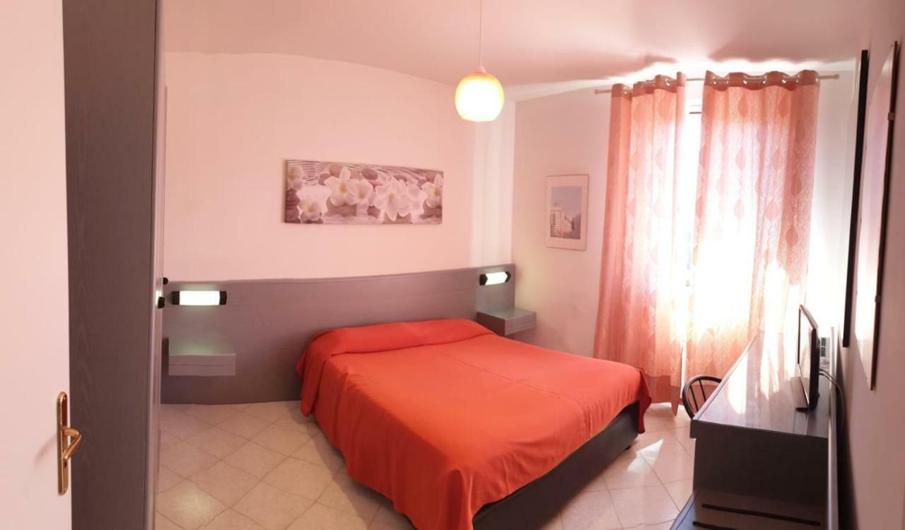 Residence Calaghena 蒙泰保内 外观 照片